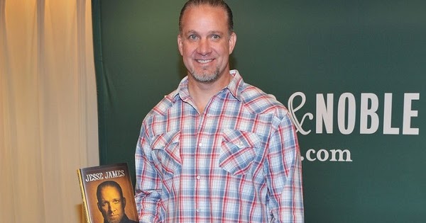 Celebrity Heights | How Tall Are Celebrities? Heights of Celebrities