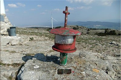 Buzones en la cima de Oteros