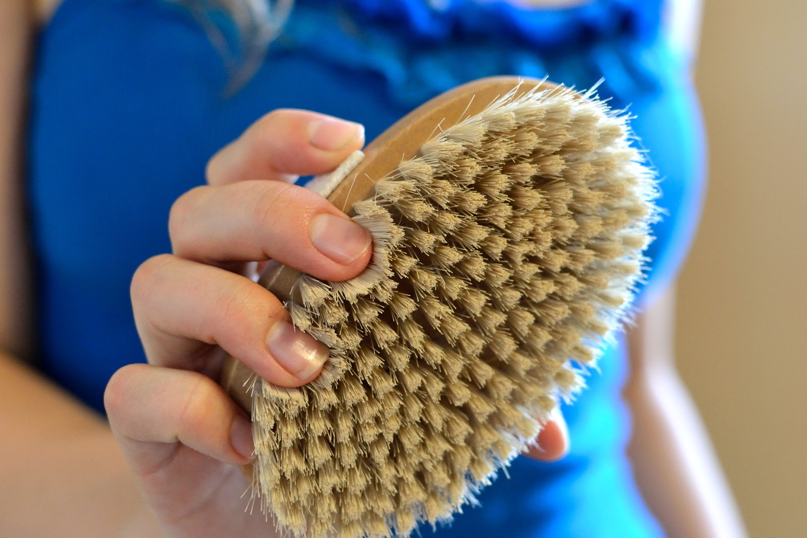 Ashley's Green Life Dry Skin Brushing What Is It & How To Do It