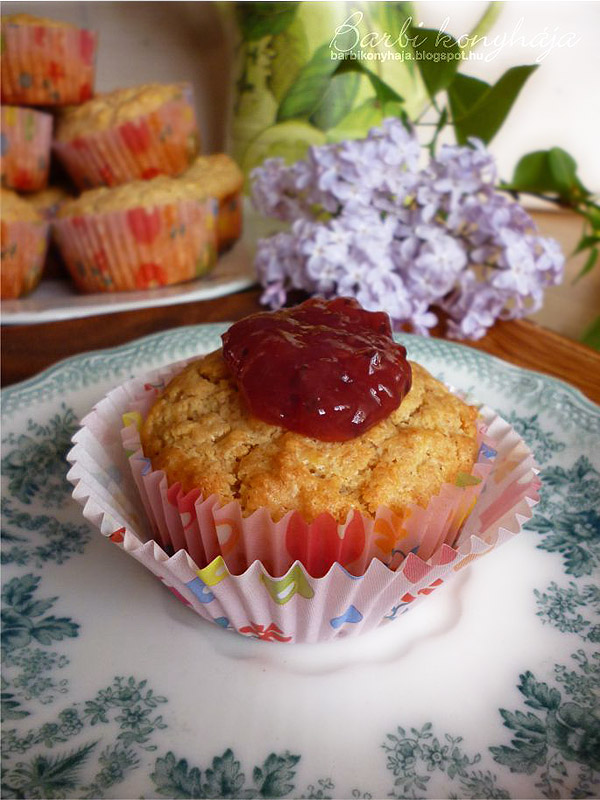Barbi konyhája Almás muffin zablisztből és egy finom laktató Paleo