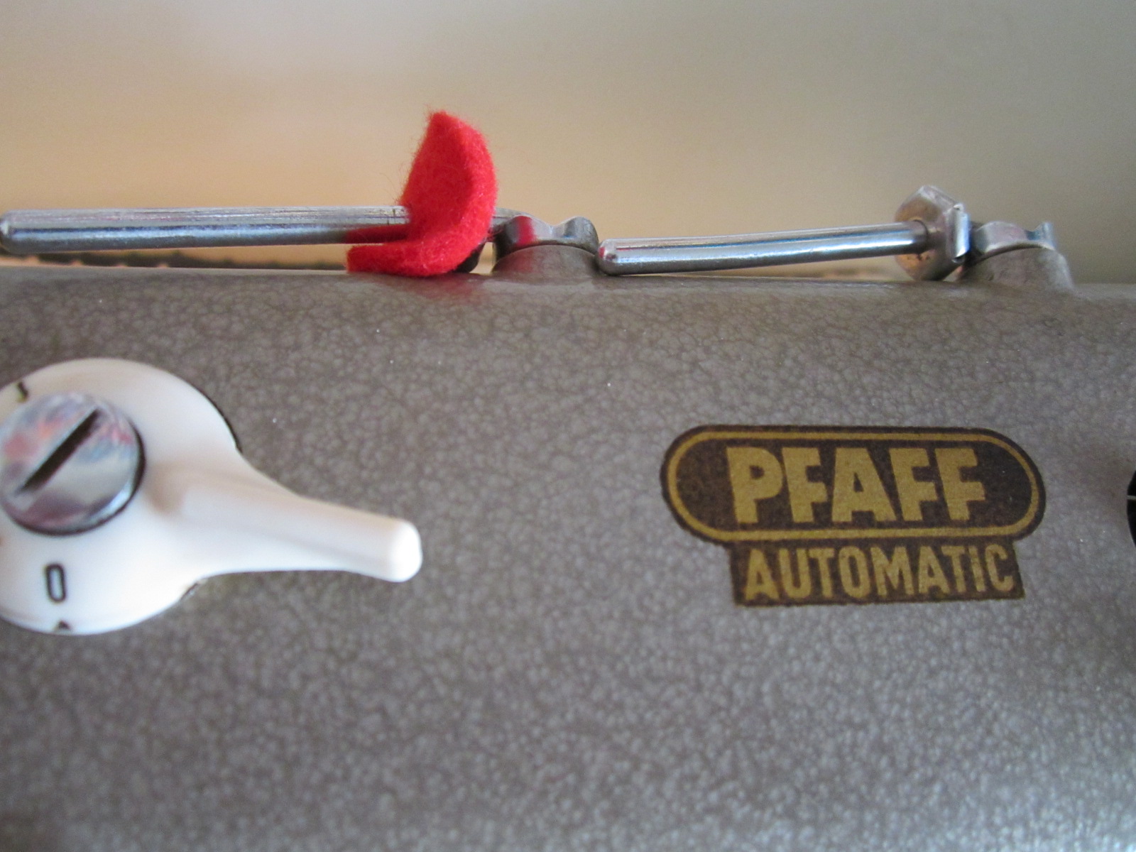 Sew Old Sew New The Pfaff 332 Sewing Machine