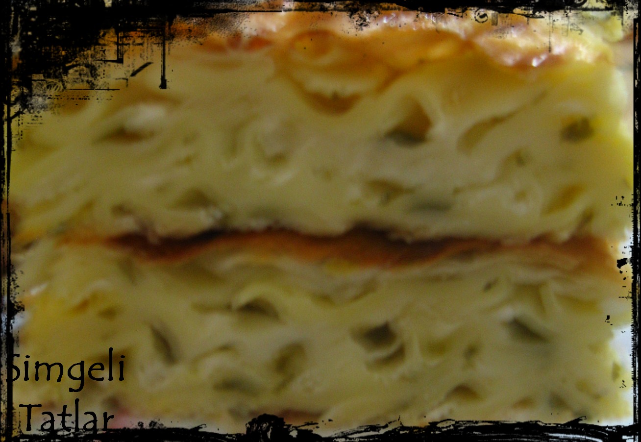 ♥Simgeli Tatlar♥ Makarnalı Börek (Yalancı Su Böreği)