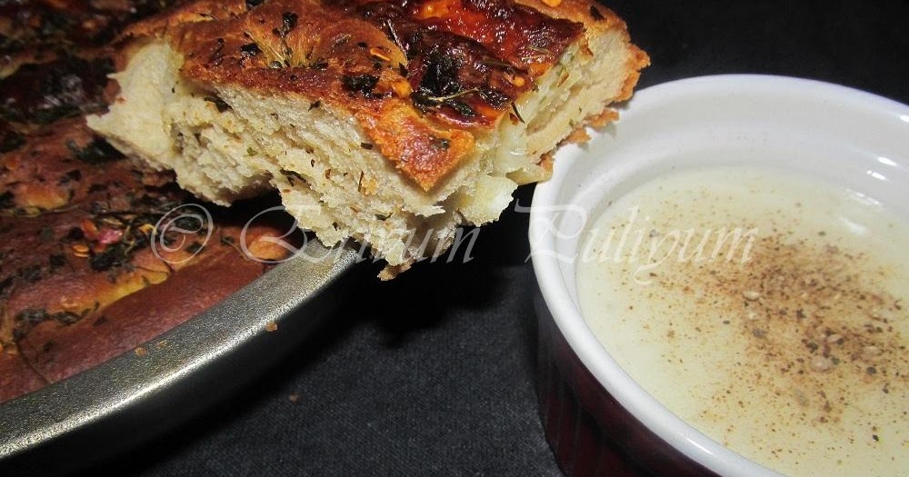 Erivum Puliyum Dried Fenugreek leaves Focaccia & Cheese Sauce Dip