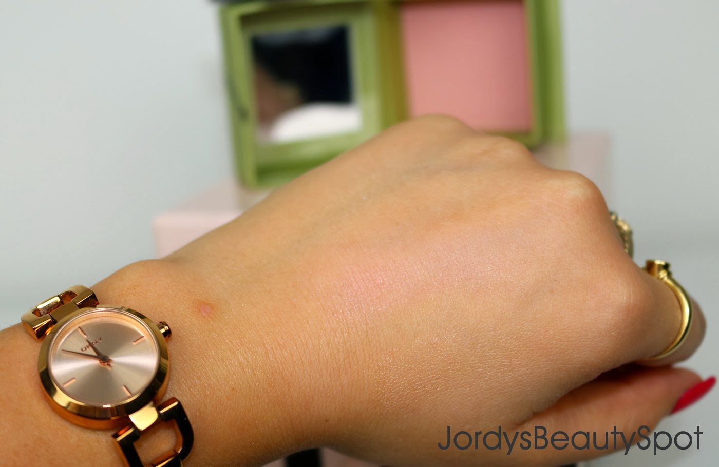 Jordy's Beauty Spot: BENEFIT DANDELION REVIEW AND SWATCHES