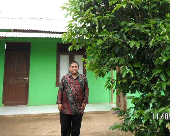 khairul hisham hassan my beloved father passed away yesterday friday 9 september 2011 this posting is a tribute to him