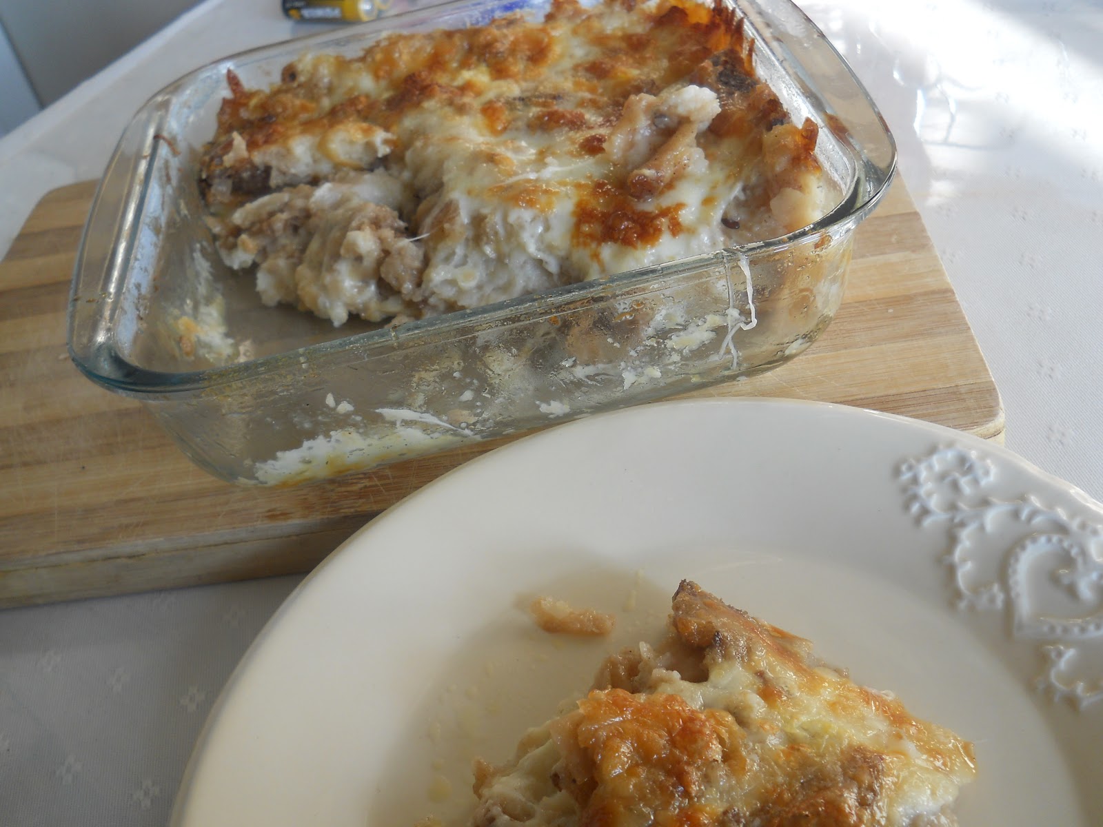 ANNEMİNELİ KAŞARLI BAYAT EKMEK BÖREĞİ (SUFLESİ)