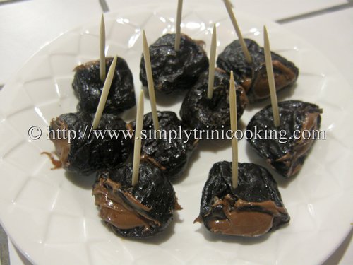 Stuffed Prunes II: A Popular Wedding Appetizer 1 stuffed prunes