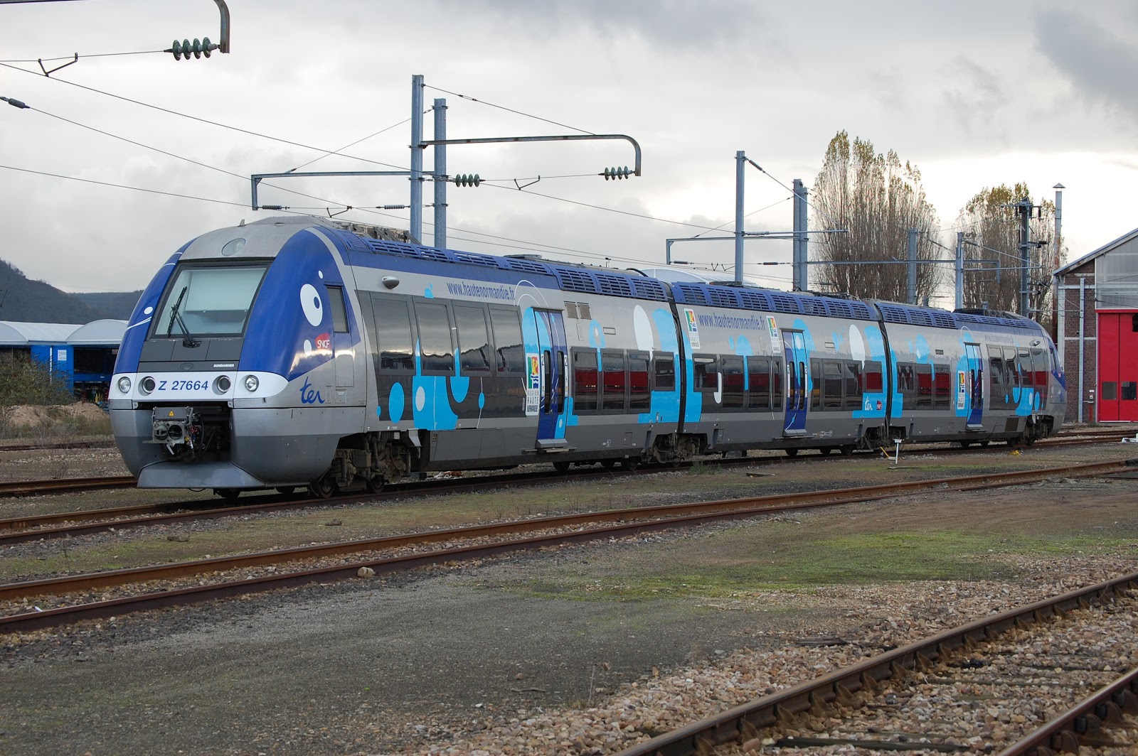 LA PASSION DU TRAIN Y6200