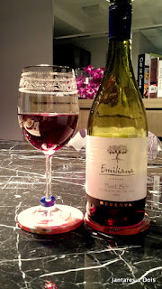 Tinto Chileno Emiliana Pinot Noir Tinto Chileno Emiliana Pinot Noir