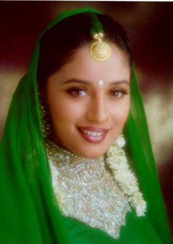 Film Star Picture: Indian Madhuri Dixit Gallery