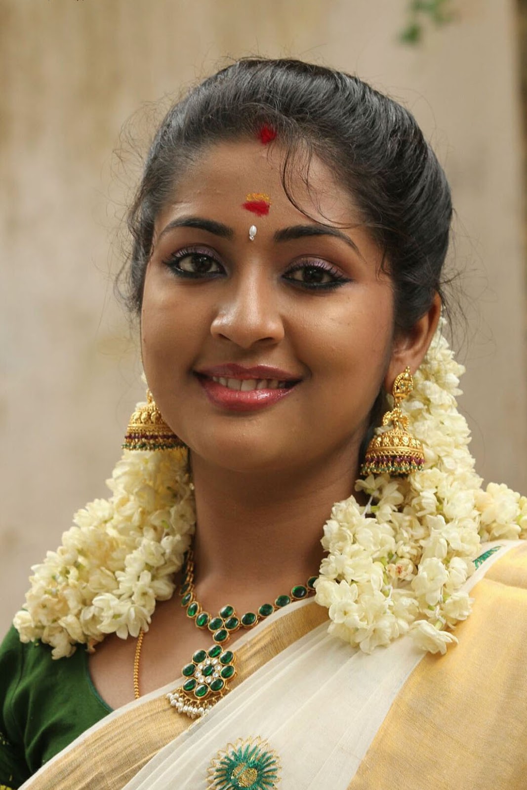 .: Navya Nair Latest Cute Stills