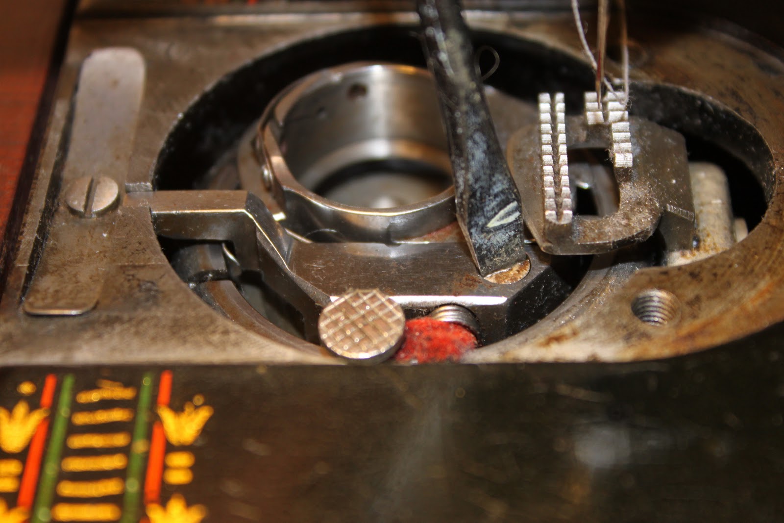 My Sewing Machine Obsession Bobbin case on older Singer 66