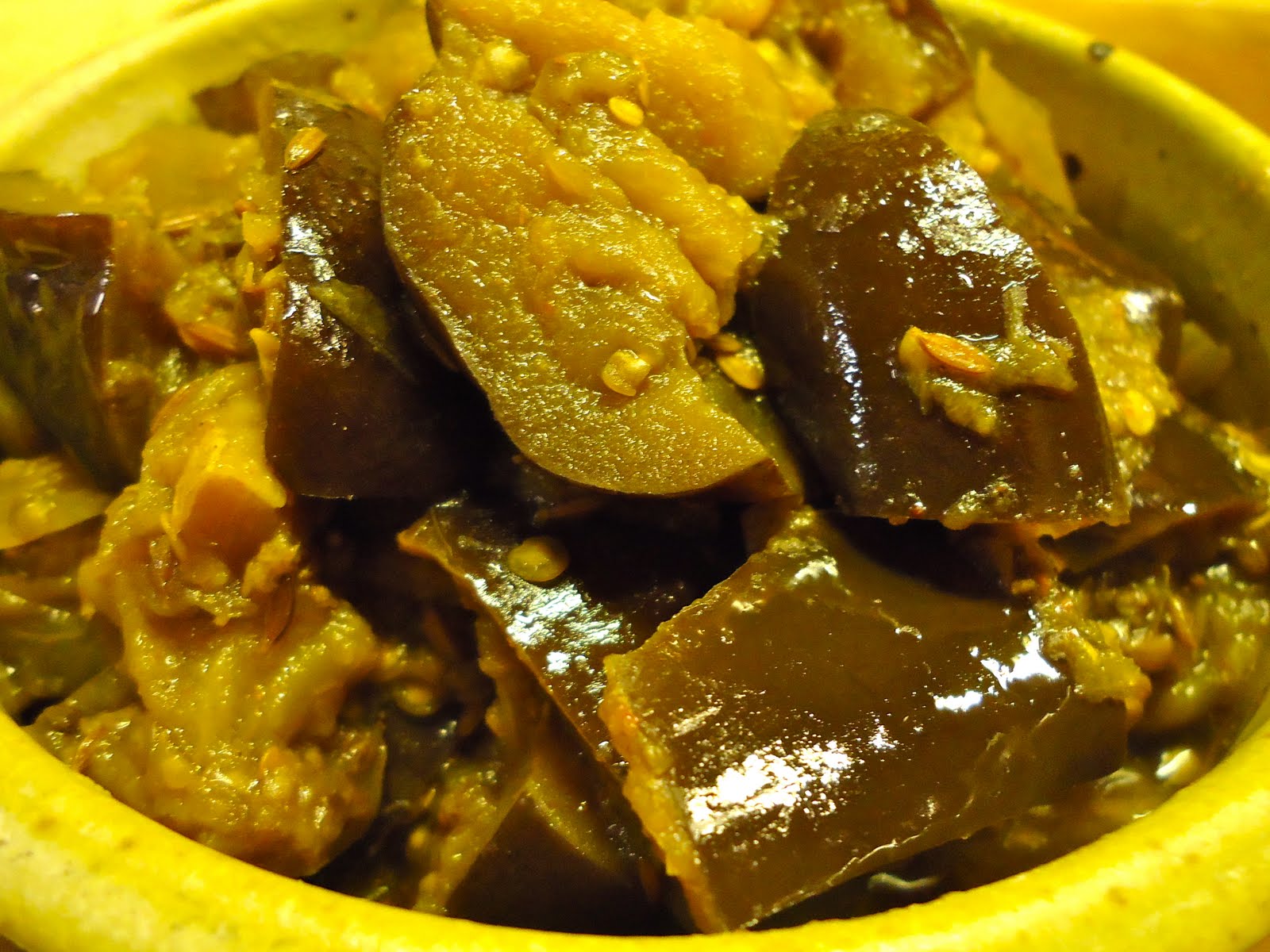 Get Skinny, Go Vegan. GingerGarlic Eggplant from "The Indian Slow