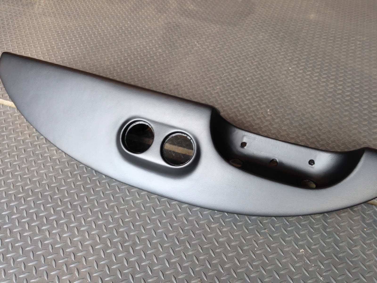 Just Dashes Production Center 1991 Alfa Romeo Spider Dash Pad Restoration