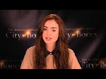 A message from Lily Collins for Mundie Moms