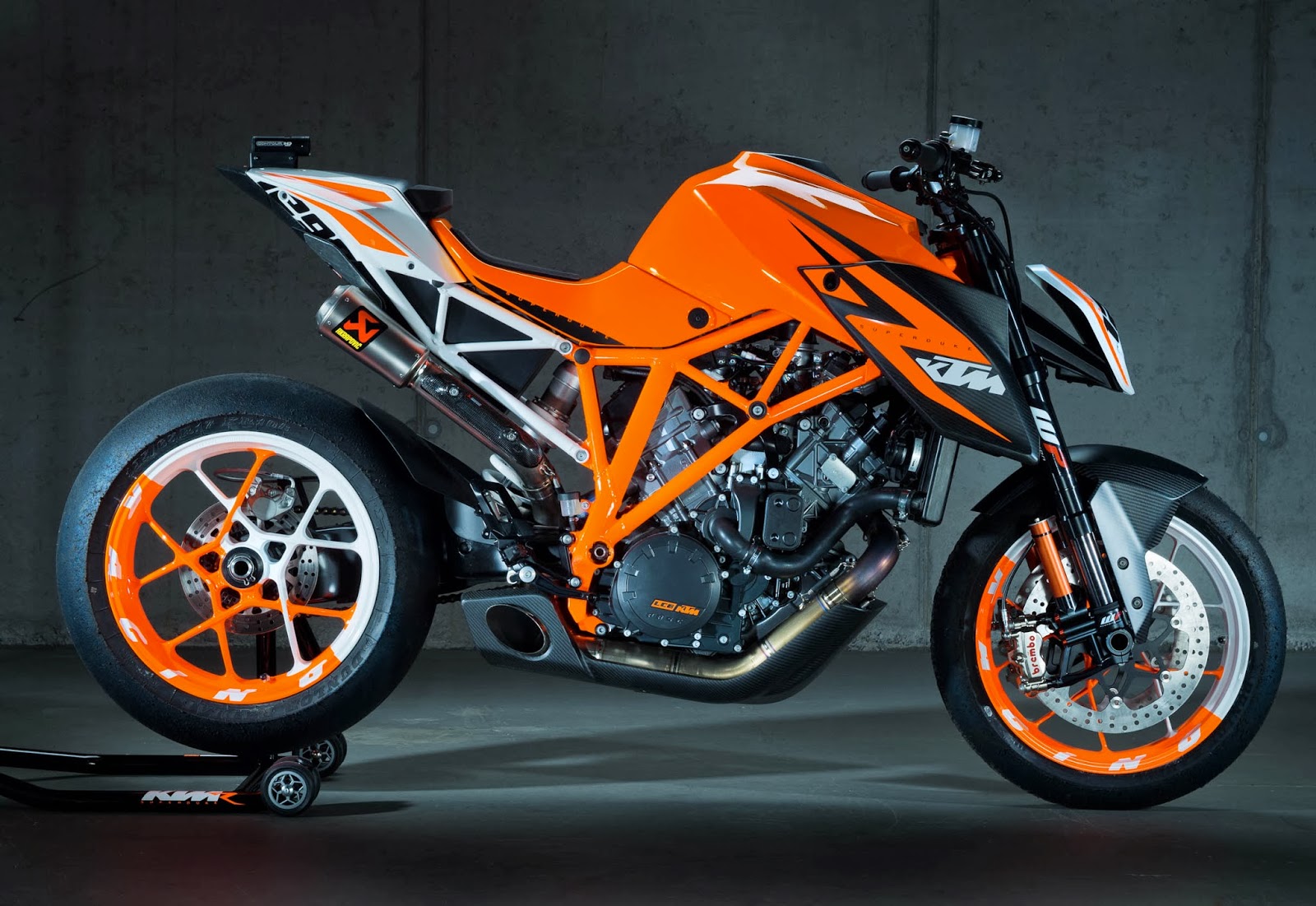 MOTOR KU KTM Super Duke 1290 R Terbaru