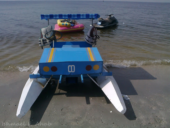 Boat for hire in Bang Saen Beach