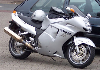 1999-2002 Honda CBR 1100 XX Blackbird service manual