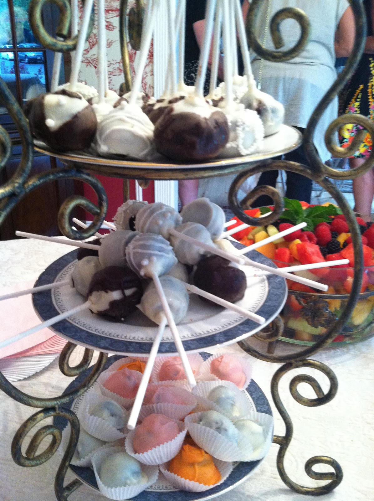 Mint Flavored Cake Pops Mint Flavored Cake Pops