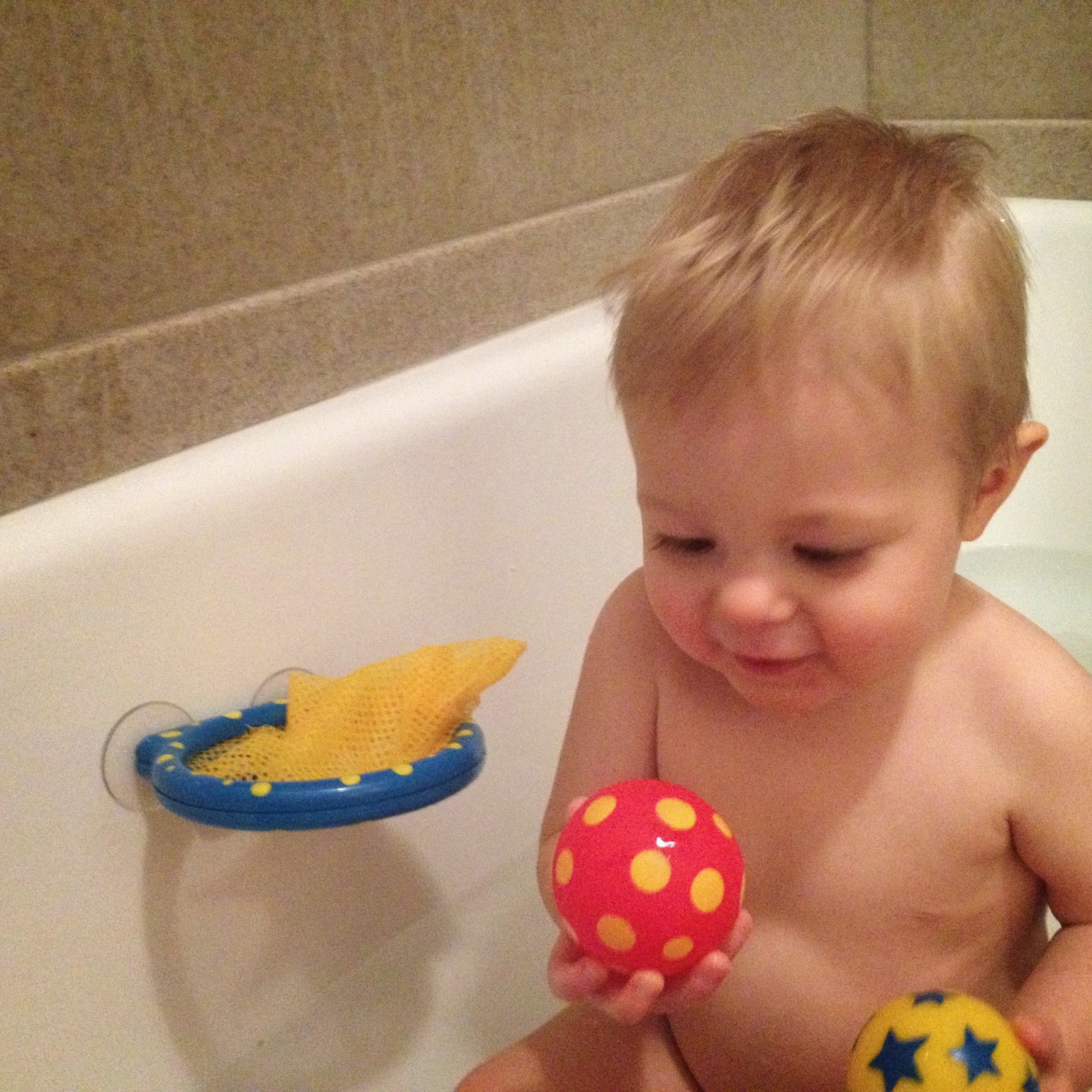 How I Turned My Bath Time Hater Into a Bath Time Lover Lou Lou Girls