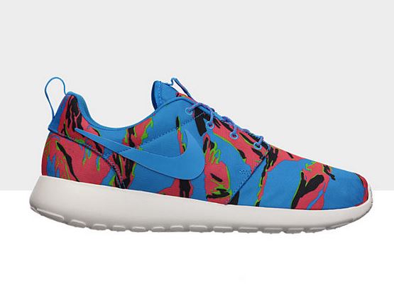 roshe run blue camo