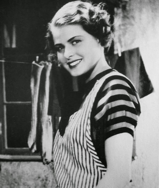 Check Out What Ingrid Bergman Looked Like  in 1934 