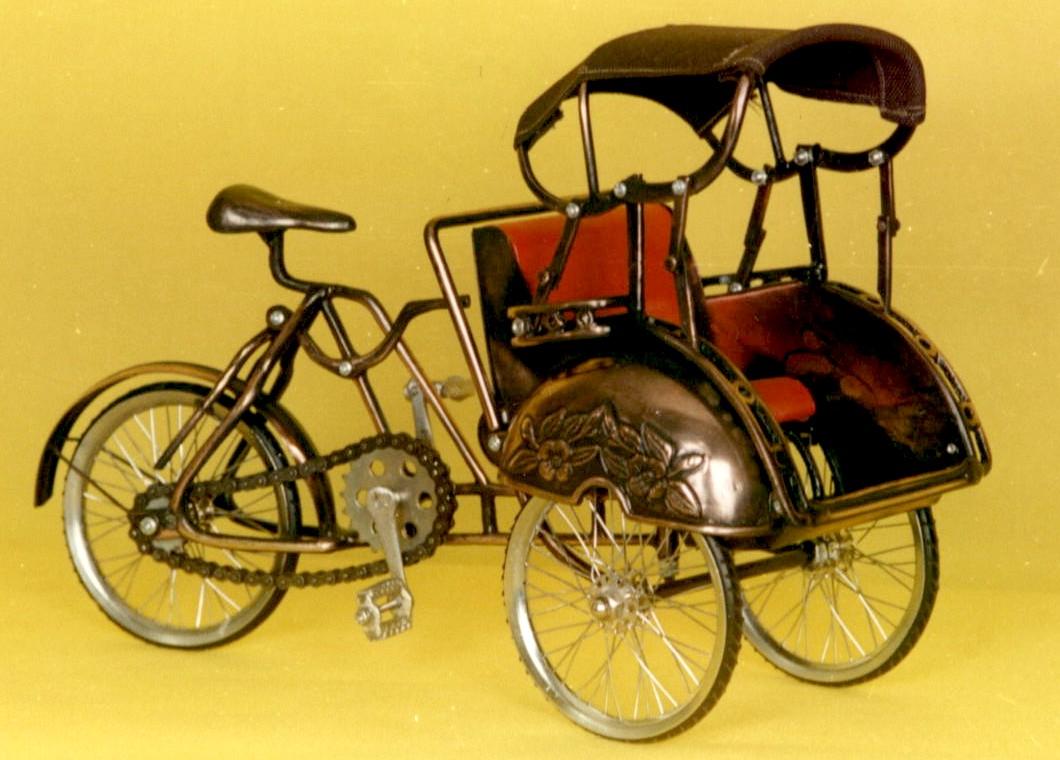 Otomotif: The Indonesian Becak