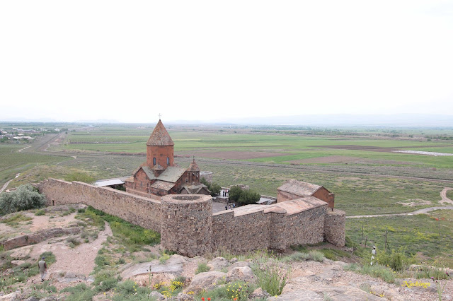 13-05-15 Khor Virap, Areni, Noravank, Memorial Aghitu, Vorotnavank - Una semana en Armenia (2)