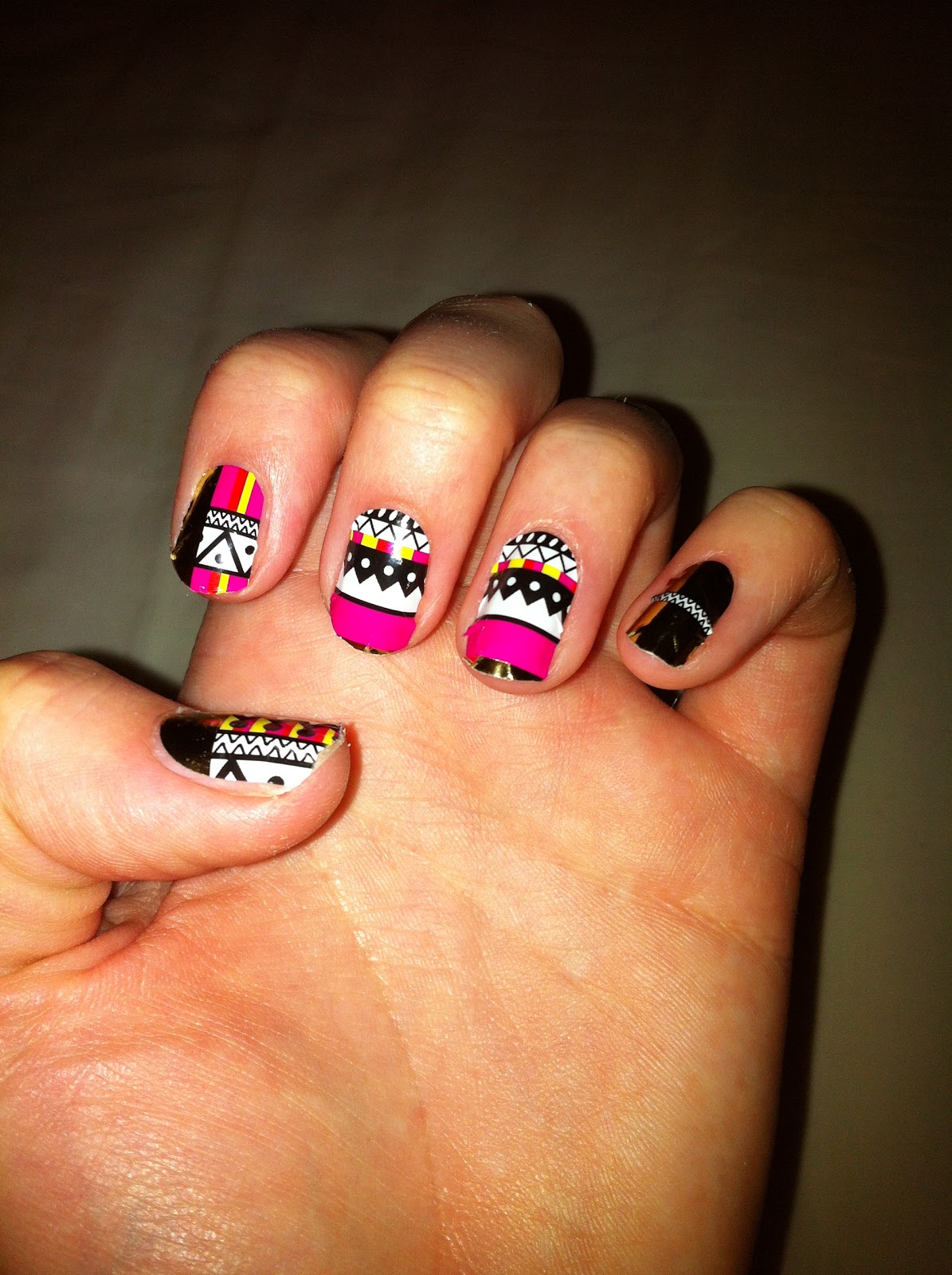 Nail Wraps Nails Inc vs Nail Rock - by lauren jane