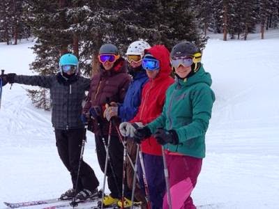 epicmountainsports_skiers 25% off ski rentals at Epic Mountain Sports! Kids Rent Free!