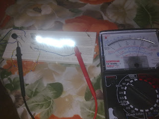 Telephone Line Powered LED Lamp  circuit schematics with explanation