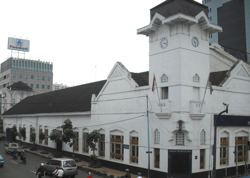 Bandung tempo dulu kisah menara jam yang terlupakan di kota Bandung