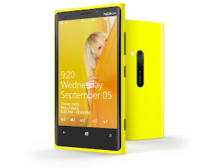 Nokia Lumia 920 deskop free widescreen wallpaper