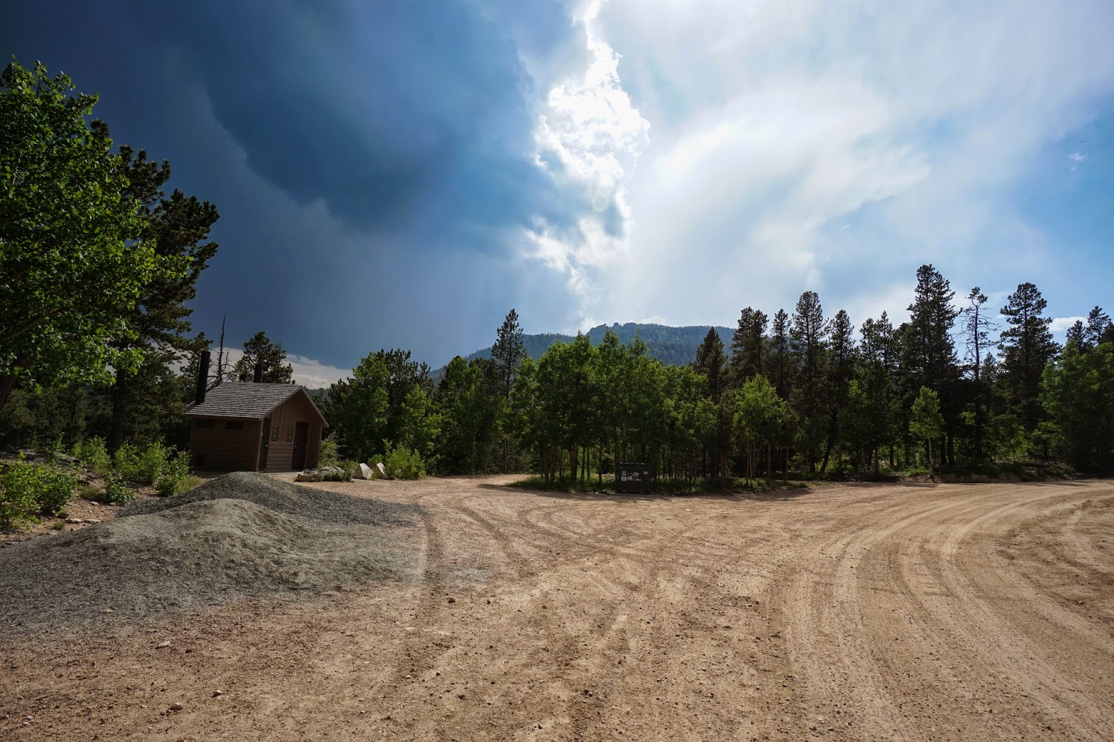 Go Hike Colorado Snowshoe Hare Trail, Golden Gate Canyon State Park