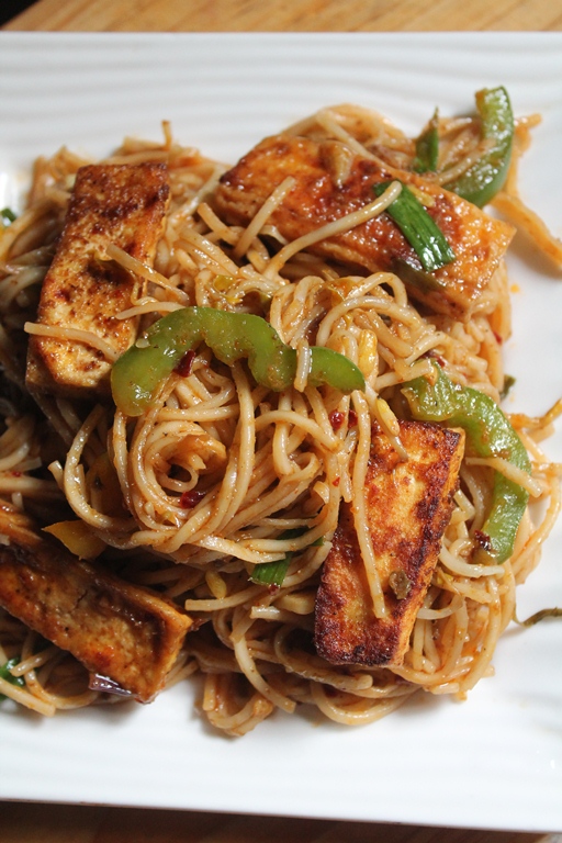 Thai Red Curry Noodles with Pan Fried Tofu Recipe Yummy Tummy