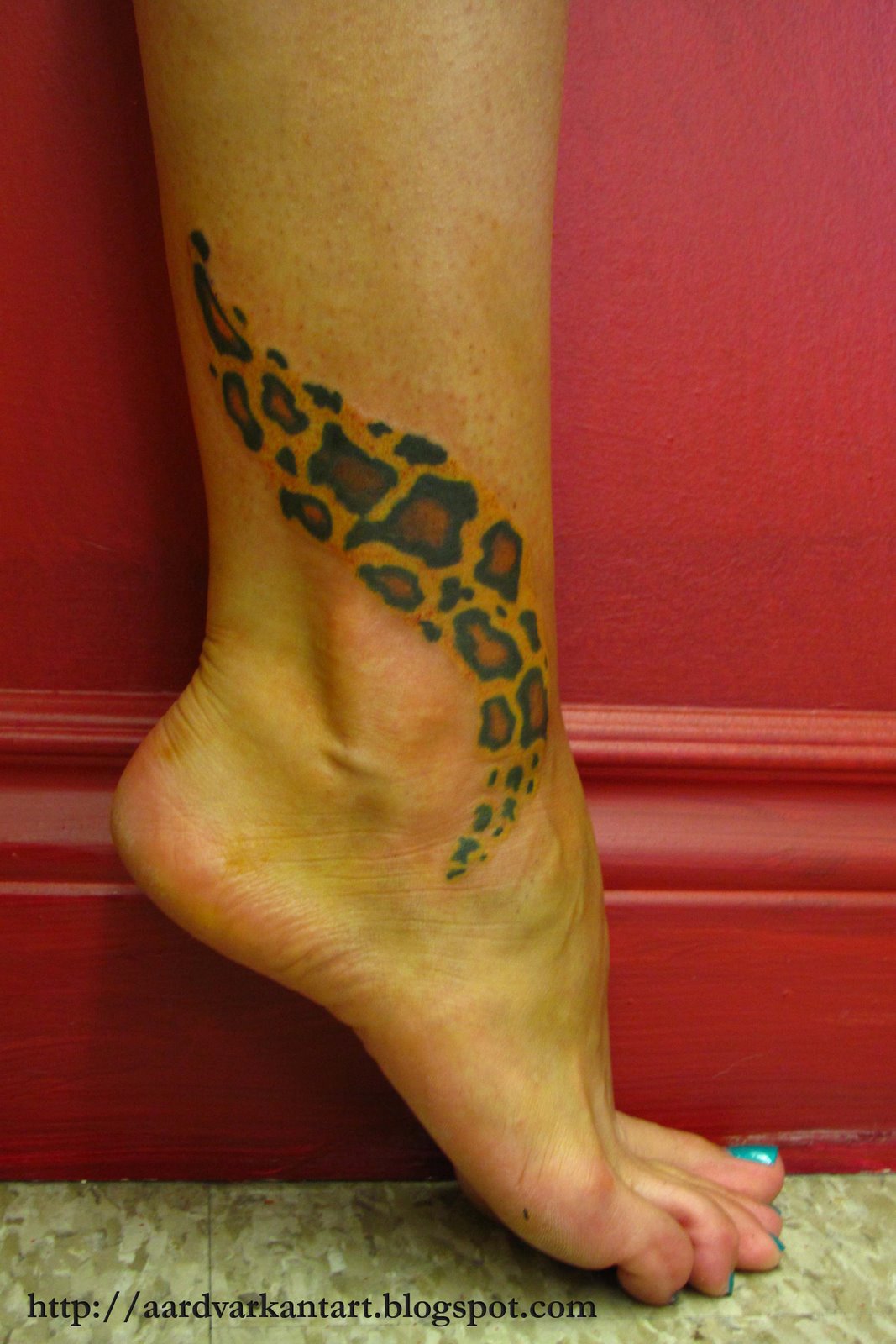 Leopard Neck Tattoo