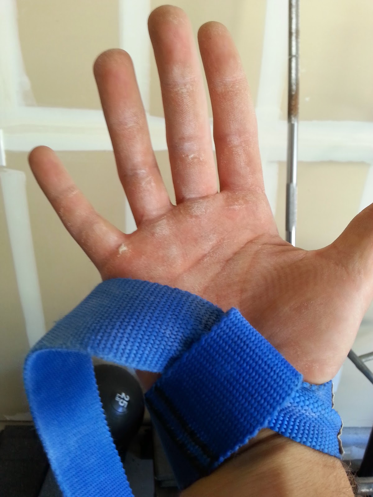 Mythical Strength DEADLIFTING WITH STRAPS SECRETS AND TECHNIQUES