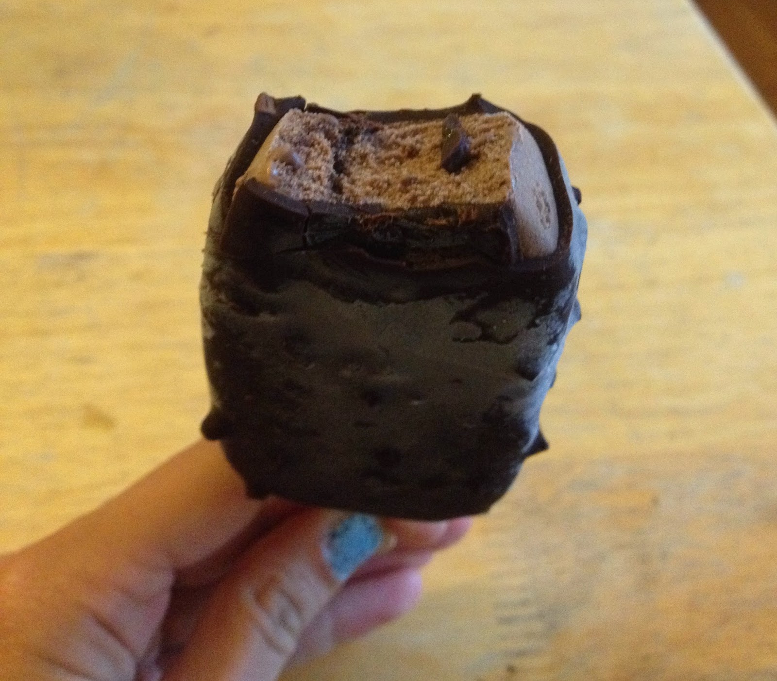 Magnum Infinity Chocolate Ice Cream Bar