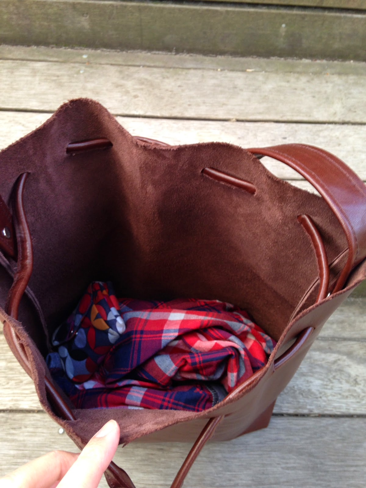 DIY Leather Bucket Bag All Wrapped Up