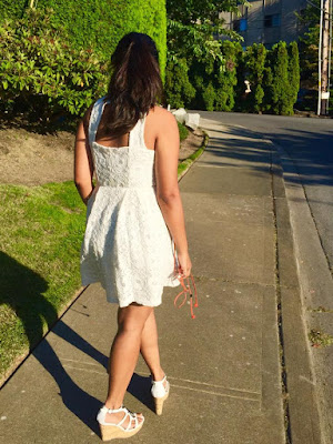 little white dress, sudio head phones review, white dress with white wedges, indian fashion blogger, ananya kiran , seattle blogger