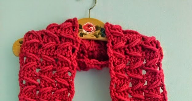 mrsdaftspaniel: Free Crochet Pattern - Zig Zag Scarf