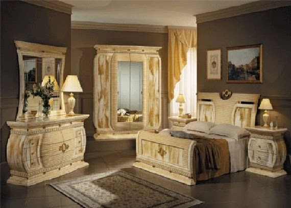 الفخامة الكلاسیكیة والأناقة العصریة في غرف النوم 