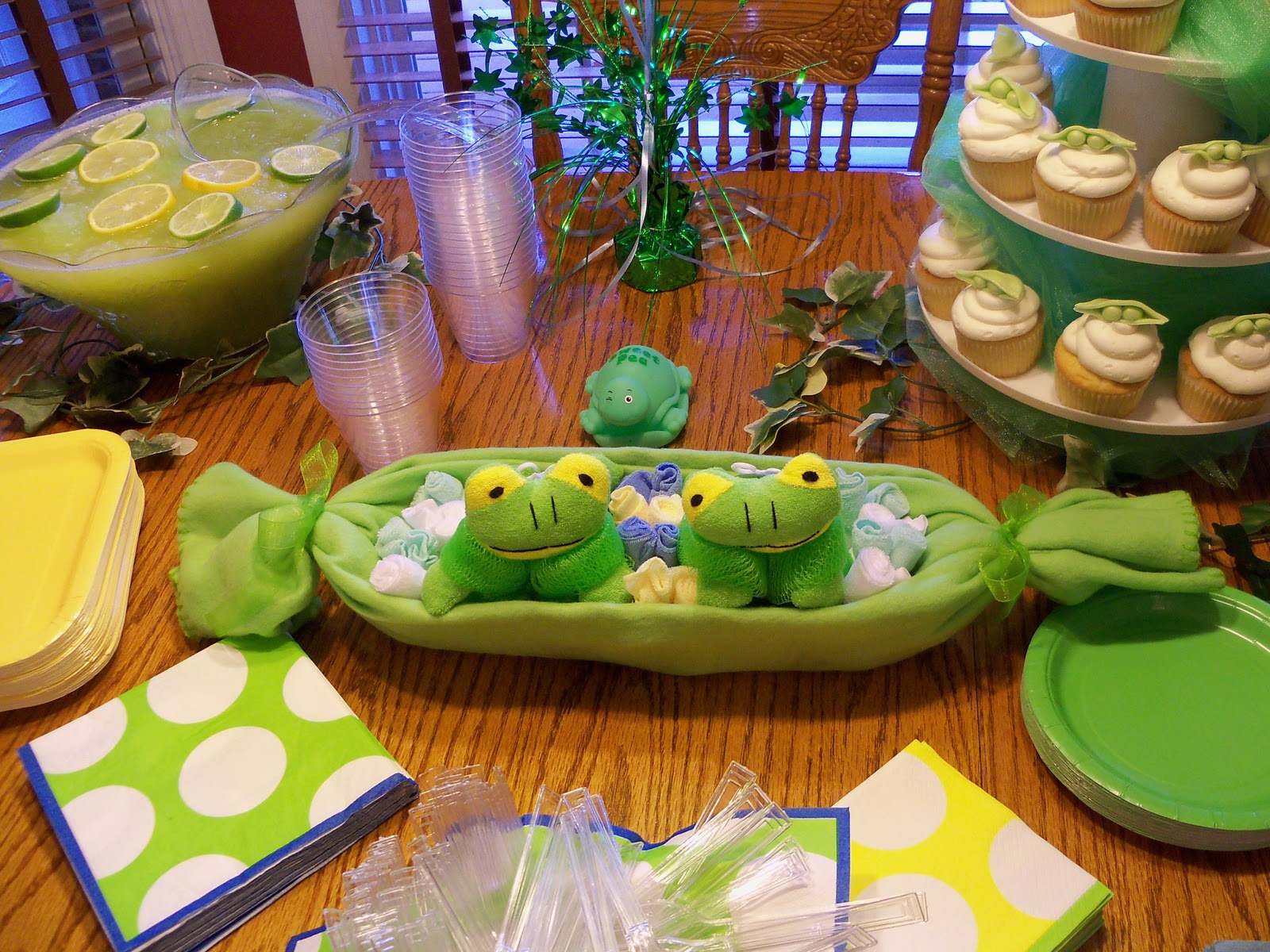 Two Peas In A Pod Baby Shower Food Ideas Two Peas In A Pod Baby Shower Food Ideas