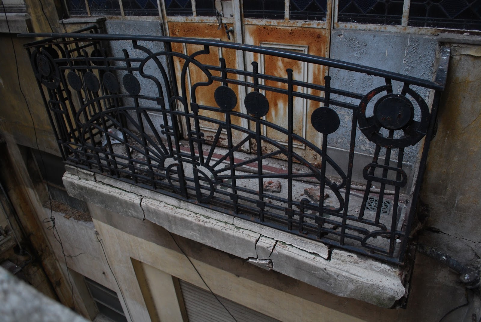 Proyecto molino Balcone Barandas creativo