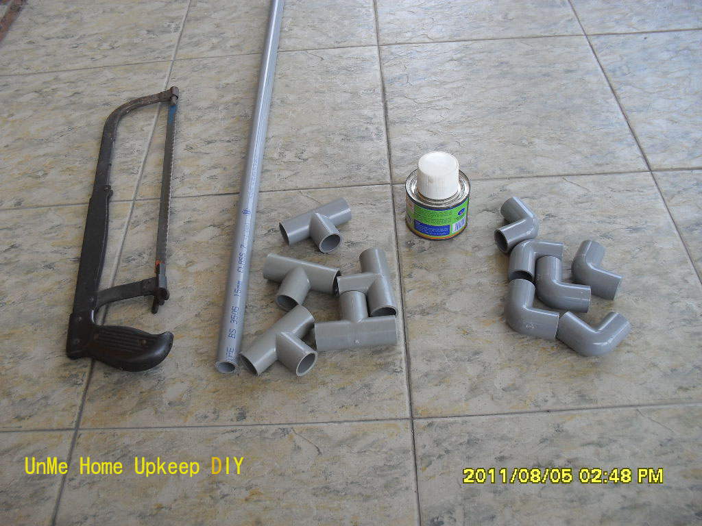 UnME HOMEUPKEEP DIY Making your own Garbage Bag Holder.