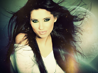 Hot Girls Wallpaper Full HD