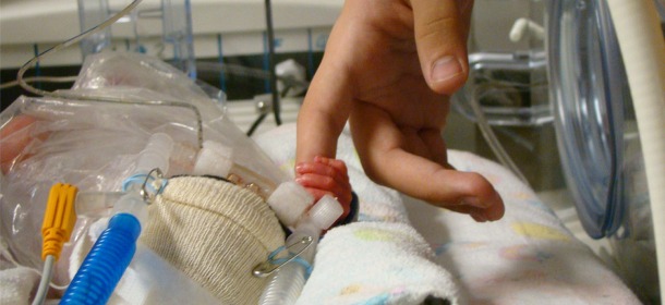 Premature-Babys-Grip-on-Dads-Finger-by-J.D.-Thyme.jpg