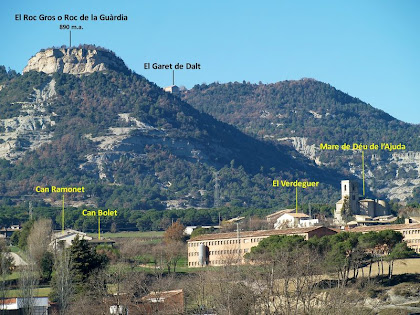 Panoràmica del Santuari de la Mare de Déu de l'Ajuda i del Roc Gros Panoràmica del Santuari de la Mare de Déu de l'Ajuda i del Roc Gros