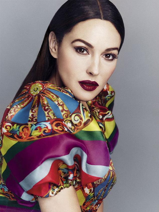 Monica Bellucci in Dolce & Gabbana su S Moda di Maggio (foto e video