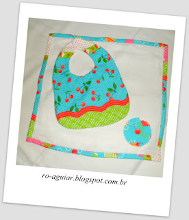 Babador de bebê com molde e PAP (DIY) - Patchwork